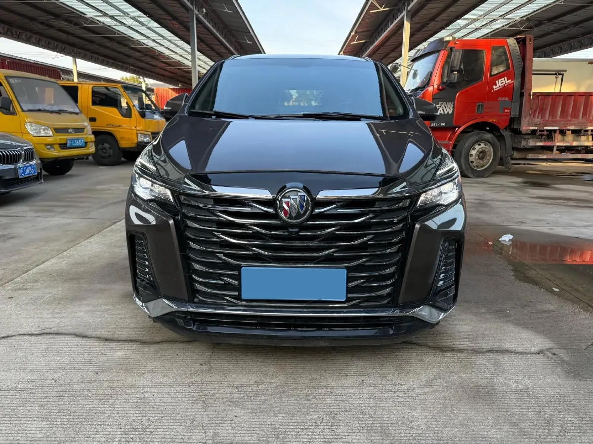 2023 Buick GL8 2.0T 237HP L4 9AT,autocango,china used car exporter,china ev exporter,chinese used car exporter,chinese used ev exporter
