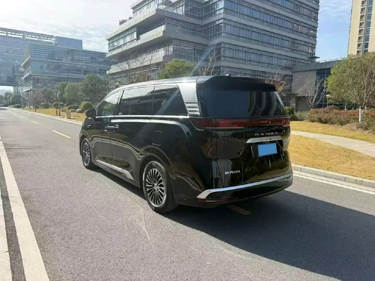 2025 Denza D9 1.5T 156HP L4 E-CVT PHEV 40KWH,autocango,china used car exporter,china ev exporter,chinese used car exporter,chinese used ev exporter