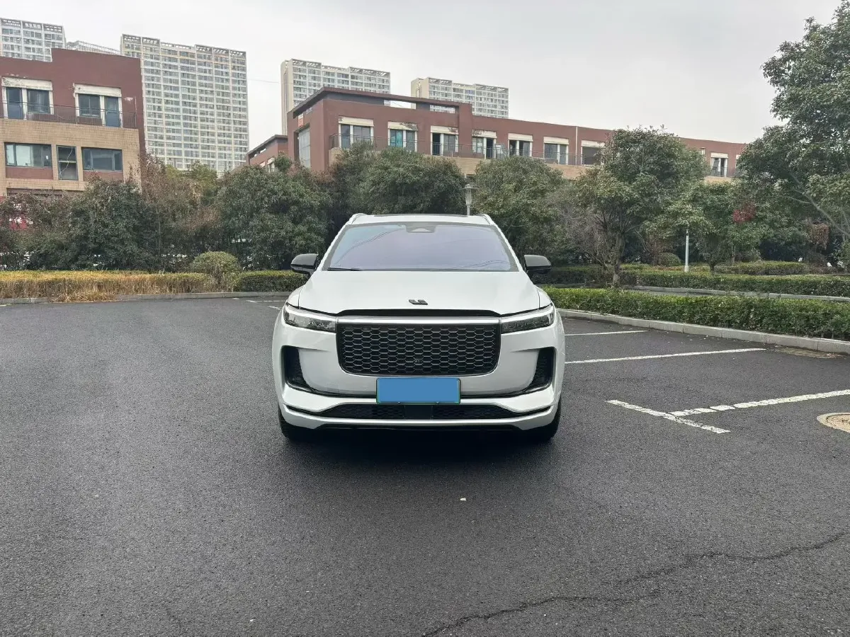 2021 Li ONE Range Extended 131HP REEV 40.5KWH,autocango,china used car exporter,china ev exporter,chinese used car exporter,chinese used ev exporter