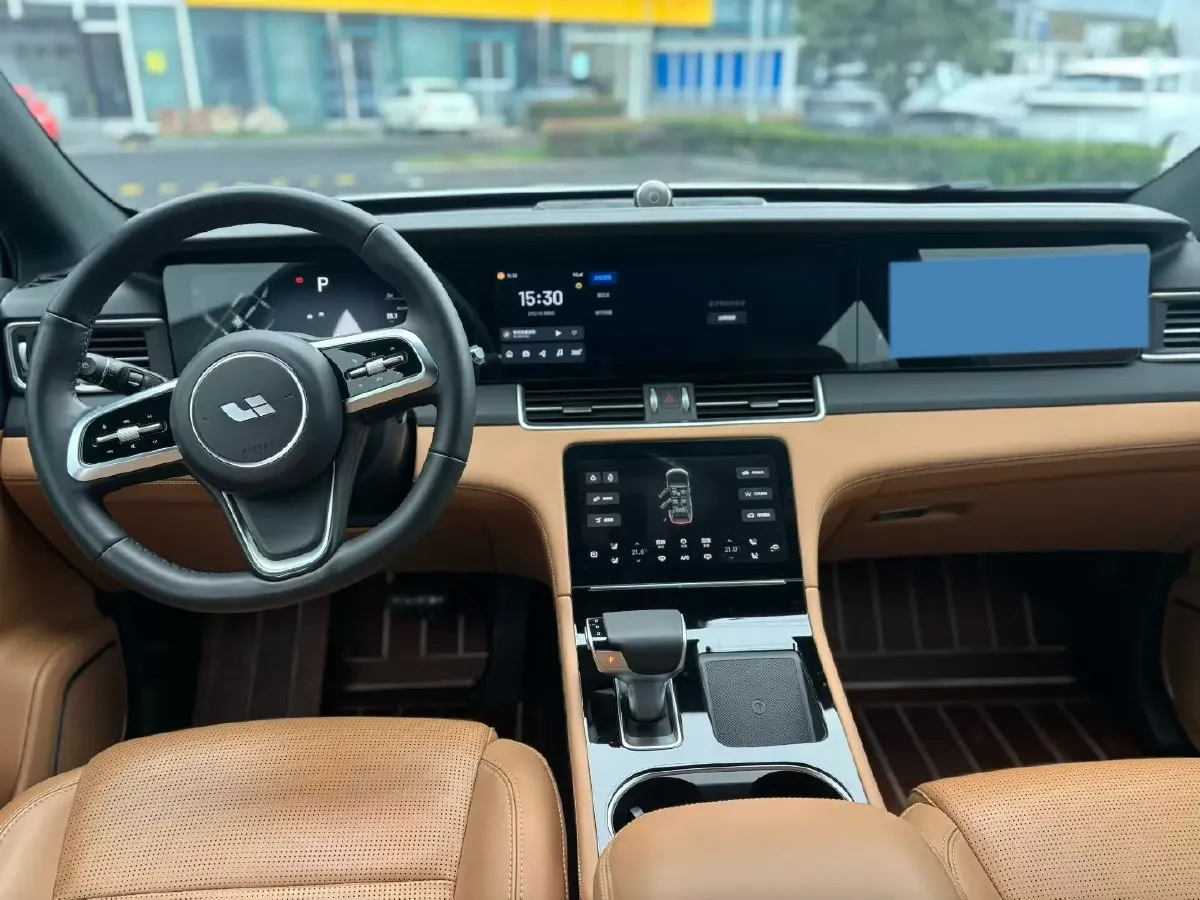 2021 Li ONE Range Extended 131HP REEV 40.5KWH,autocango,china used car exporter,china ev exporter,chinese used car exporter,chinese used ev exporter