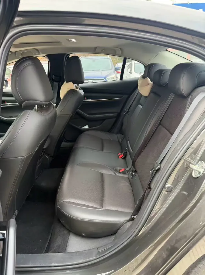 2021 Mazda 3 Axela 2.0L 158HP L4 6AT,autocango,china used car exporter,china ev exporter,chinese used car exporter,chinese used ev exporter