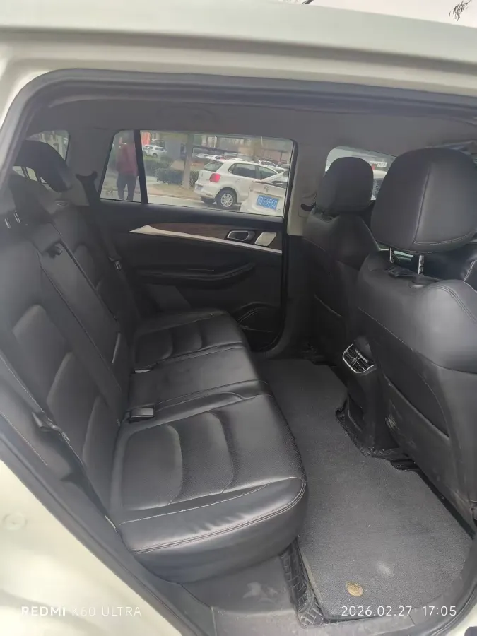 2022 Roewe RX5 MAX 2.0T 231HP L4 8AT,autocango,china used car exporter,china ev exporter,chinese used car exporter,chinese used ev exporter