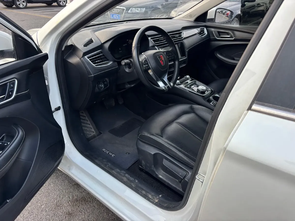 2018 Roewe Ei5 BEV 35KWH,autocango,china used car exporter,china ev exporter,chinese used car exporter,chinese used ev exporter