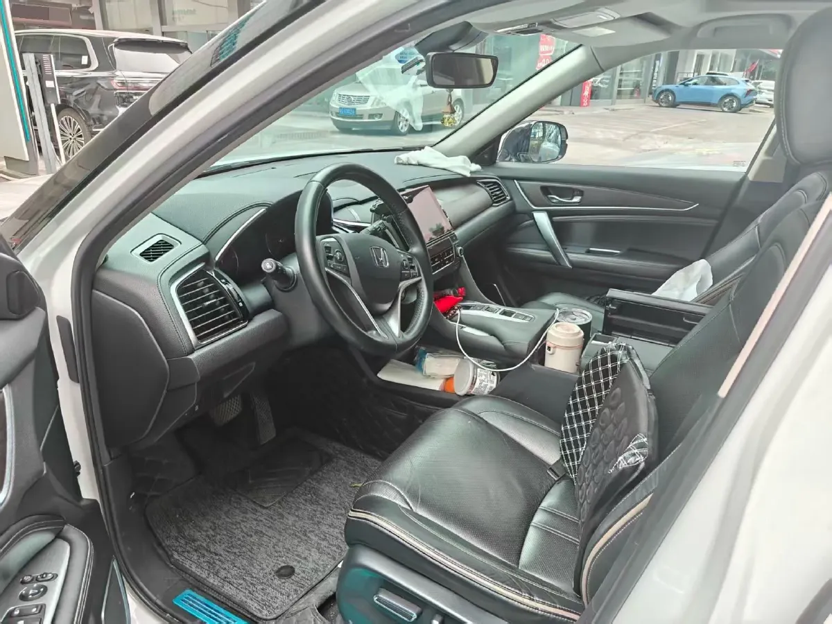 2020 Honda Avancier 2.0T 272HP L4 9AT,autocango,china used car exporter,china ev exporter,chinese used car exporter,chinese used ev exporter