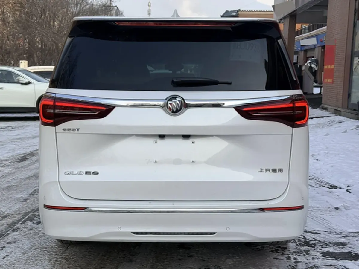 2022 Buick GL8 2.0T 237HP L4 9AT,autocango,china used car exporter,china ev exporter,chinese used car exporter,chinese used ev exporter