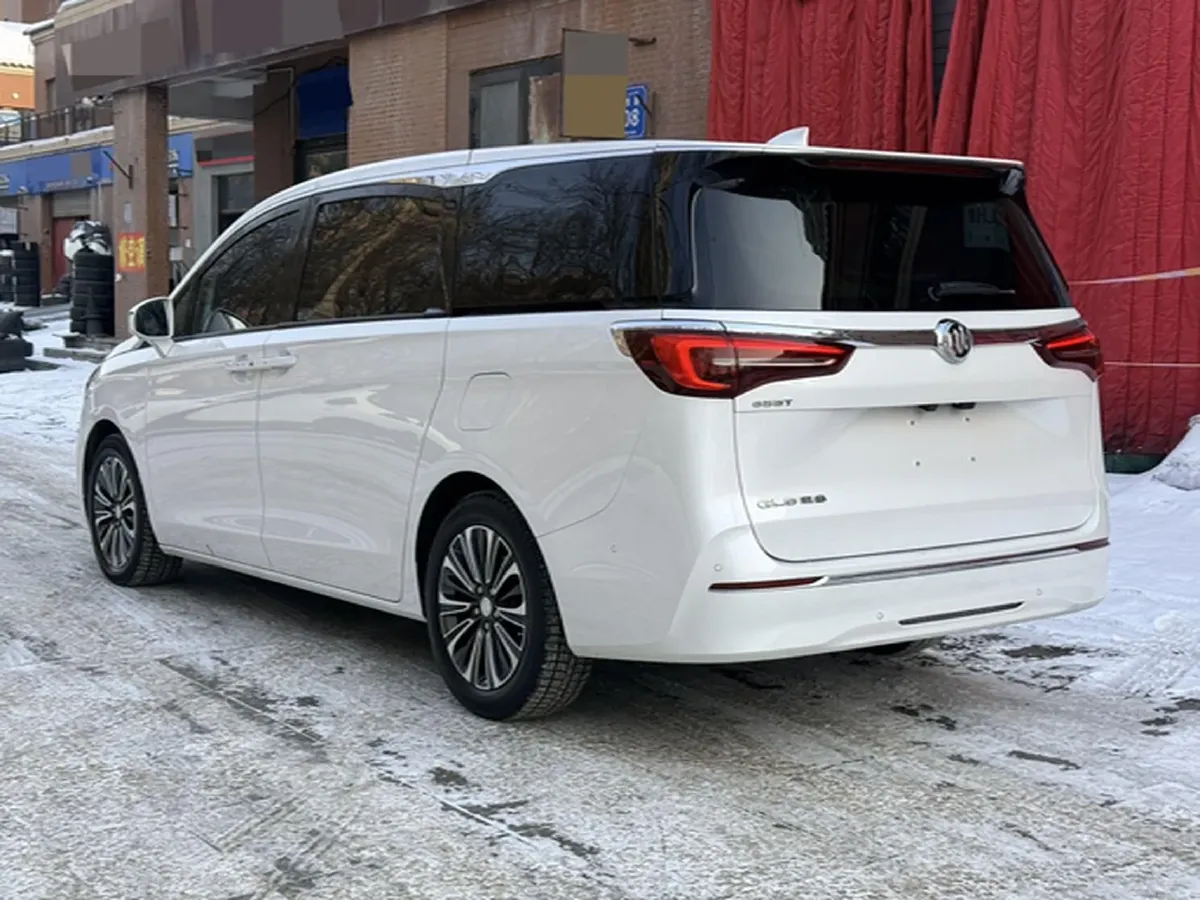 2022 Buick GL8 2.0T 237HP L4 9AT,autocango,china used car exporter,china ev exporter,chinese used car exporter,chinese used ev exporter