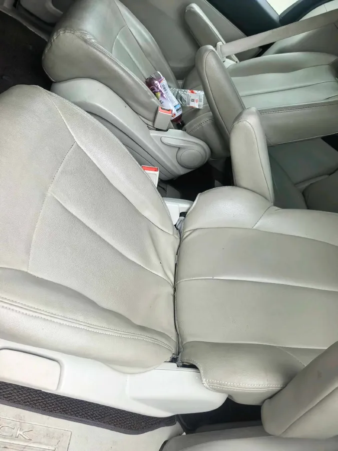 2022 Buick GL8 2.0T 237HP L4 9AT,autocango,china used car exporter,china ev exporter,chinese used car exporter,chinese used ev exporter