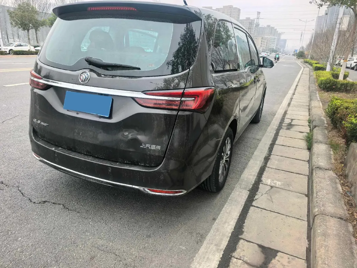2022 Buick GL8 2.0T 237HP L4 9AT,autocango,china used car exporter,china ev exporter,chinese used car exporter,chinese used ev exporter