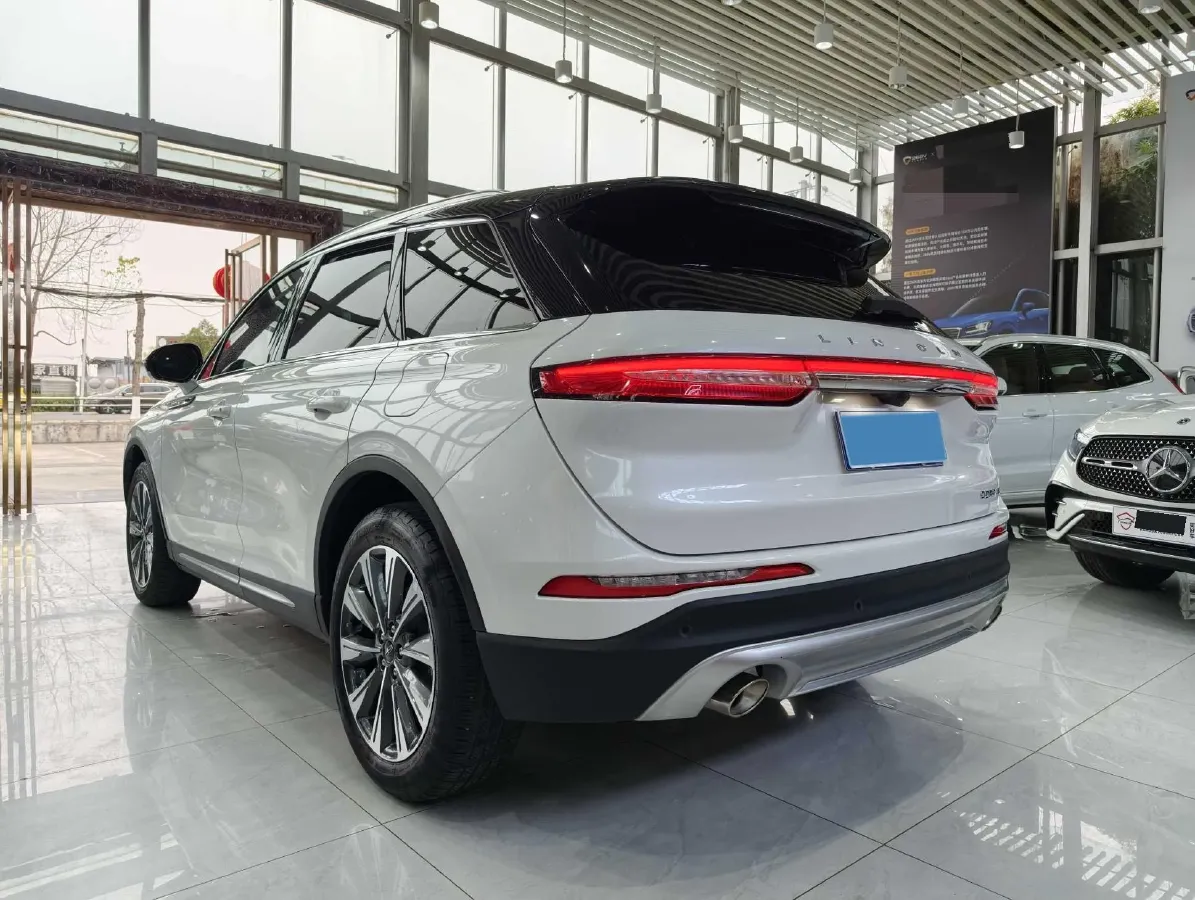 2022 Lincoln Corsair 2.0T 245HP L4 8AT,autocango,china used car exporter,china ev exporter,chinese used car exporter,chinese used ev exporter