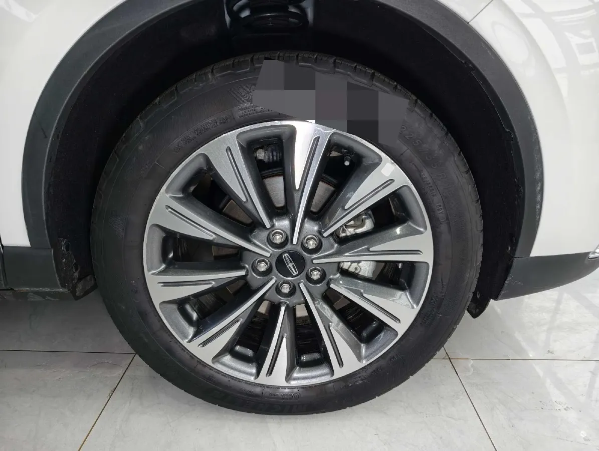 2022 Lincoln Corsair 2.0T 245HP L4 8AT,autocango,china used car exporter,china ev exporter,chinese used car exporter,chinese used ev exporter