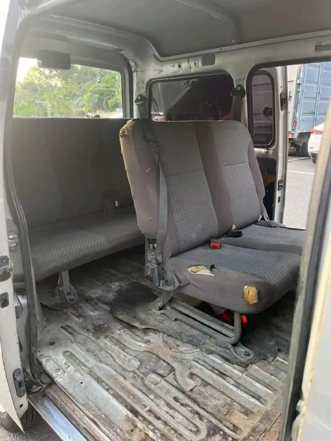 2015 WuLing ZhiGuang 1.2L 82HP L4 5MT,autocango,china used car exporter,china ev exporter,chinese used car exporter,chinese used ev exporter