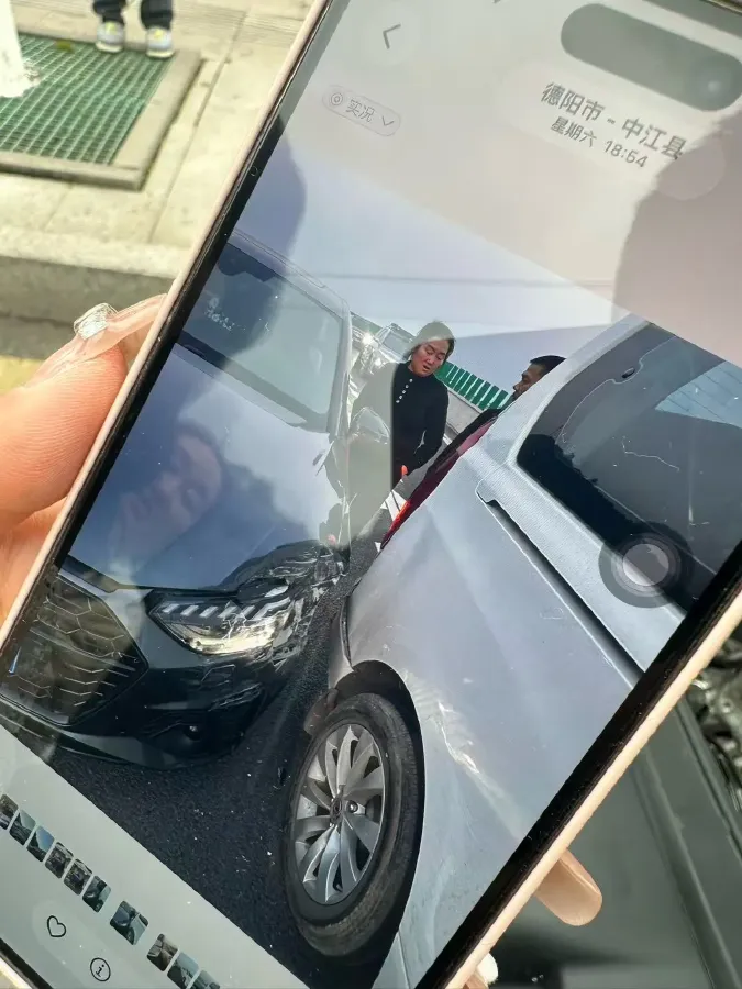 2024 Audi A4L 2.0T 190HP L4 7DCT,autocango,china used car exporter,china ev exporter,chinese used car exporter,chinese used ev exporter