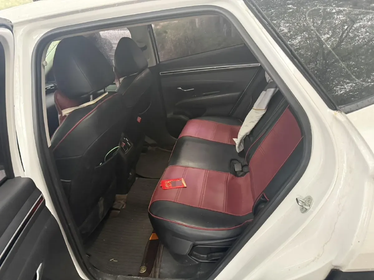 2021 Hyundai Tucson 1.5T 200HP L4 7DCT,autocango,china used car exporter,china ev exporter,chinese used car exporter,chinese used ev exporter