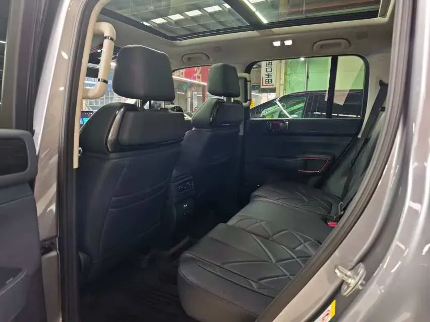 2023 FangChengBao Bao 5 1.5T 194HP L4 E-CVT PHEV 31.8KWH,autocango,china used car exporter,china ev exporter,chinese used car exporter,chinese used ev exporter