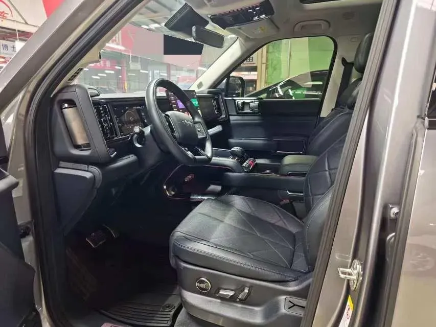 2023 FangChengBao Bao 5 1.5T 194HP L4 E-CVT PHEV 31.8KWH,autocango,china used car exporter,china ev exporter,chinese used car exporter,chinese used ev exporter