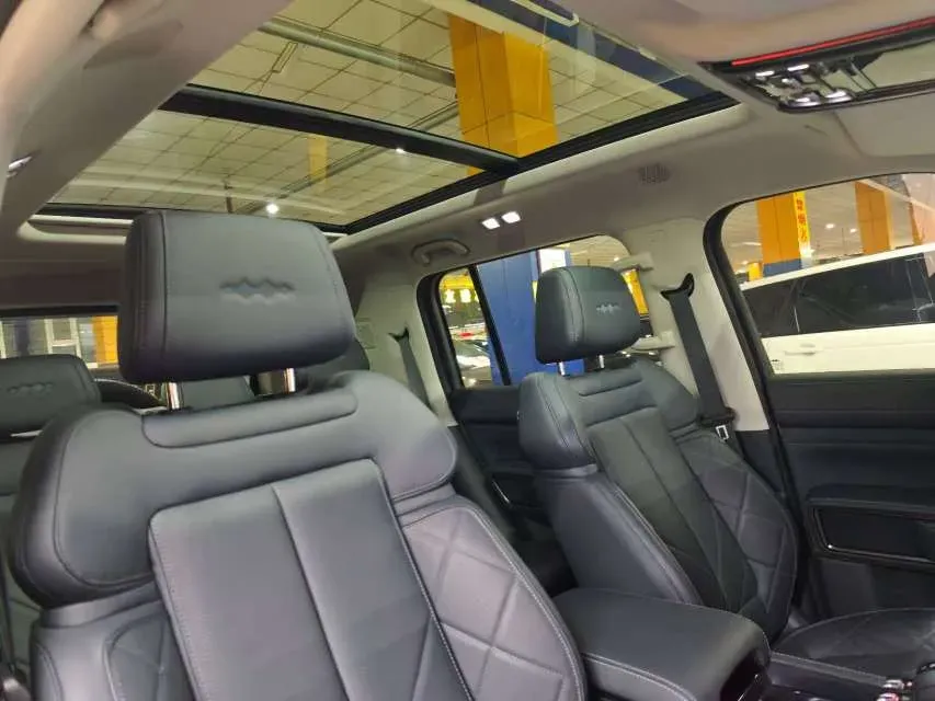 2023 FangChengBao Bao 5 1.5T 194HP L4 E-CVT PHEV 31.8KWH,autocango,china used car exporter,china ev exporter,chinese used car exporter,chinese used ev exporter