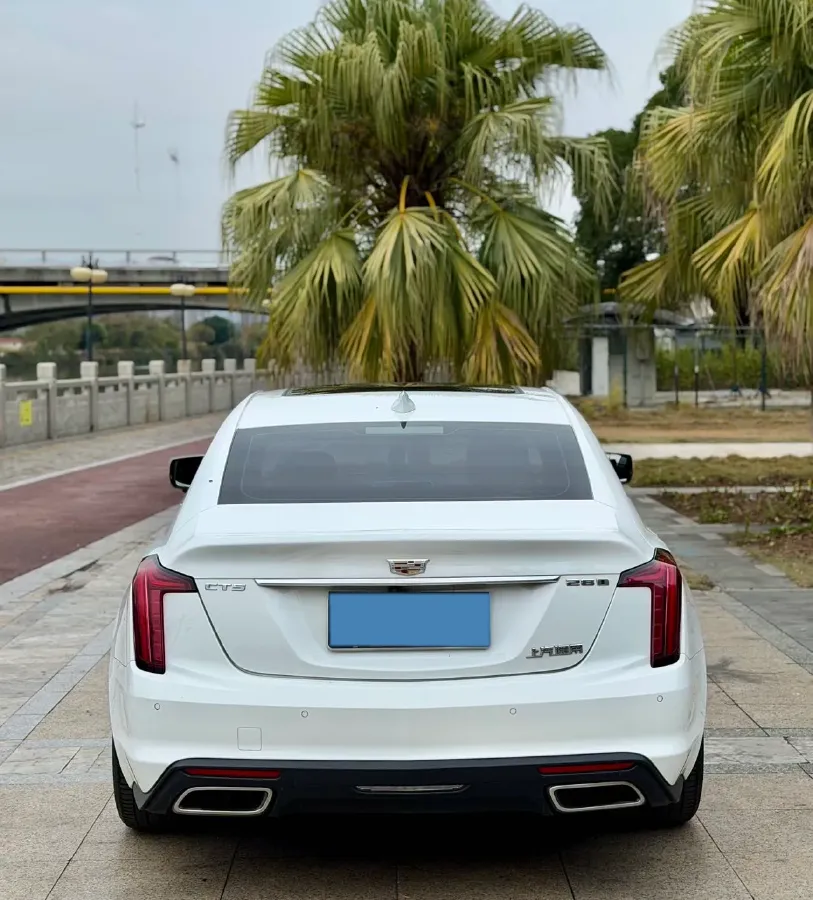 2021 Cadillac CT5 2.0T 237HP L4 10AT,autocango,china used car exporter,china ev exporter,chinese used car exporter,chinese used ev exporter
