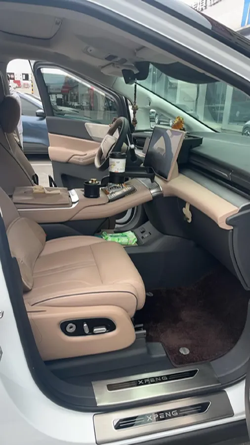 2025 Xpeng X9 BEV,autocango,china used car exporter,china ev exporter,chinese used car exporter,chinese used ev exporter