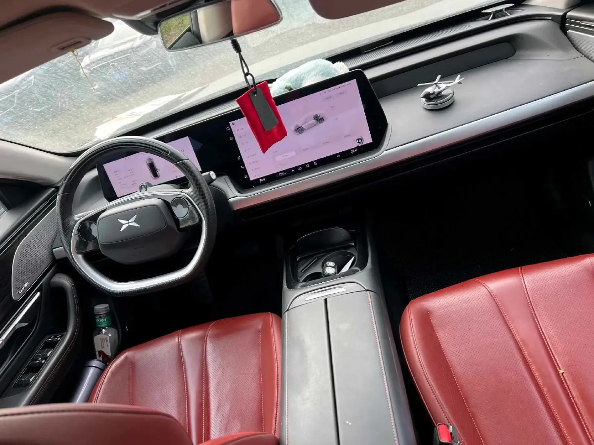 2022 Xpeng P7 BEV 83.1KWH,autocango,china used car exporter,china ev exporter,chinese used car exporter,chinese used ev exporter