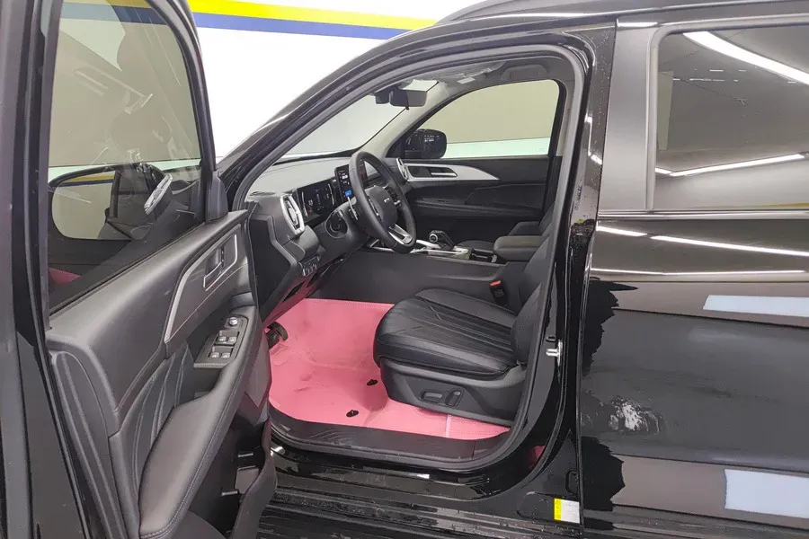 2025 Haval H5 2.0T 224HP L4 8AT,autocango,china used car exporter,china ev exporter,chinese used car exporter,chinese used ev exporter