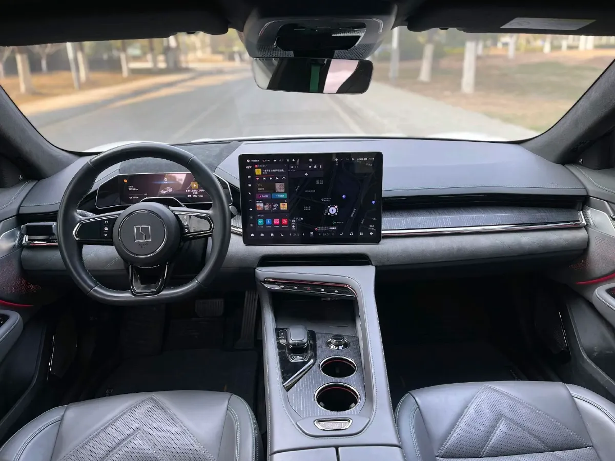 2022 Zeekr 001 BEV 100KWH,autocango,china used car exporter,china ev exporter,chinese used car exporter,chinese used ev exporter