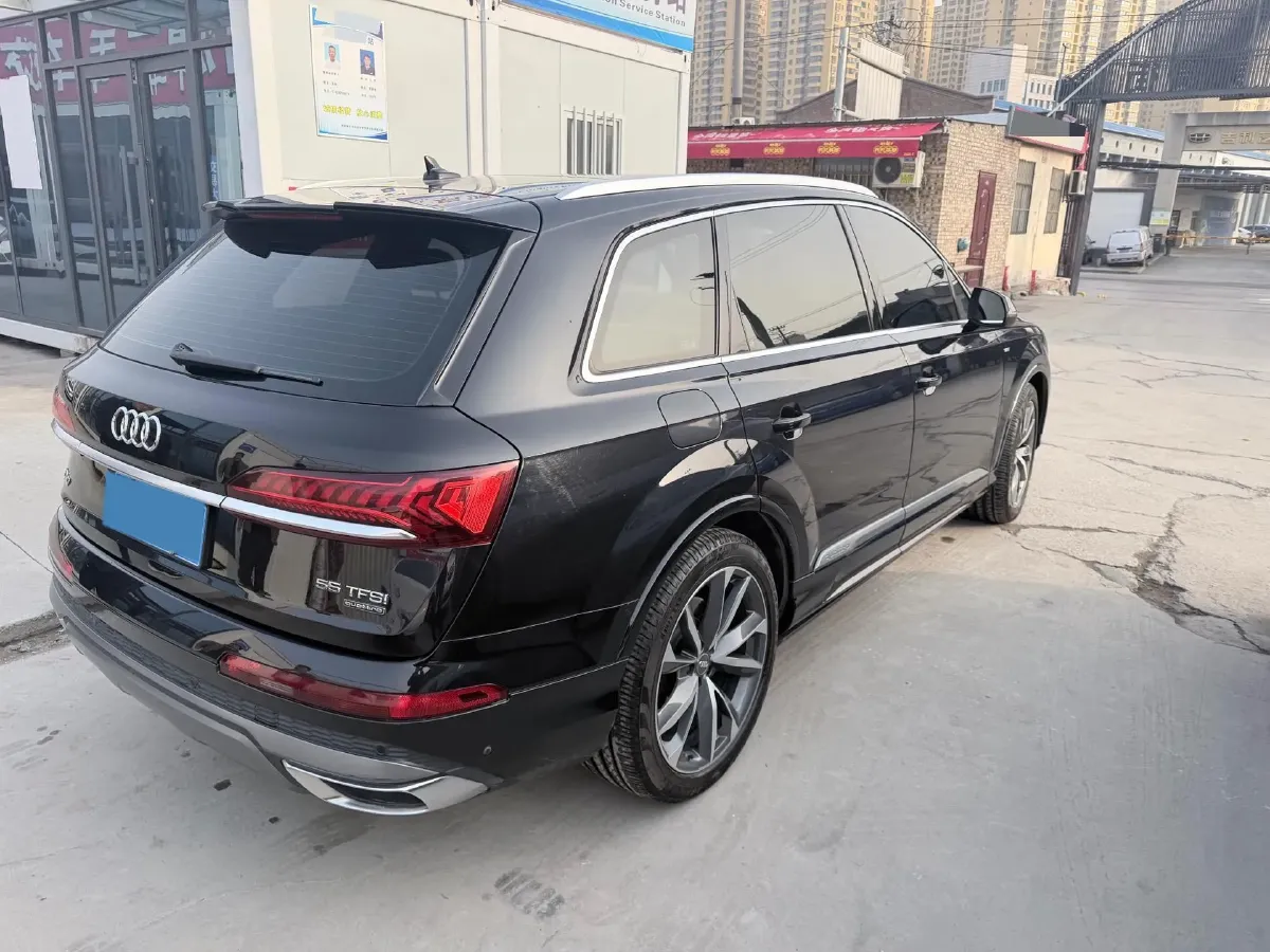 2020 Audi Q7 3.0T 340HP V6 8AT,autocango,china used car exporter,china ev exporter,chinese used car exporter,chinese used ev exporter