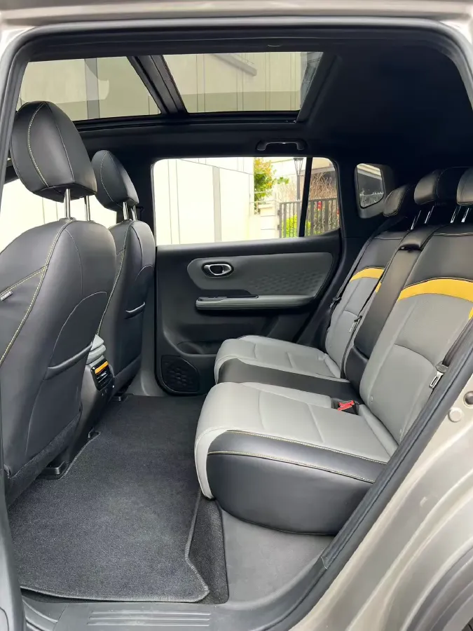 2022 Geely Okavango 1.8T 184HP L4 7DCT,autocango,china used car exporter,china ev exporter,chinese used car exporter,chinese used ev exporter