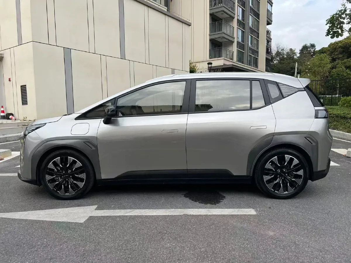 2022 Geely Okavango 1.8T 184HP L4 7DCT,autocango,china used car exporter,china ev exporter,chinese used car exporter,chinese used ev exporter