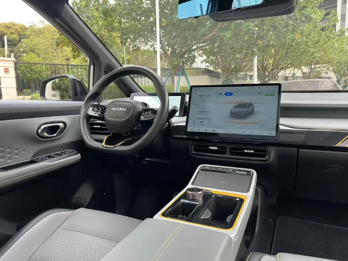 2022 Geely Okavango 1.8T 184HP L4 7DCT,autocango,china used car exporter,china ev exporter,chinese used car exporter,chinese used ev exporter