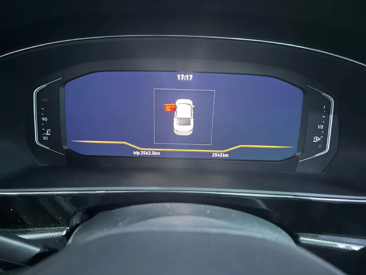 2025 Volkswagen Passat 2.0T 220HP L4 7DCT,autocango,china used car exporter,china ev exporter,chinese used car exporter,chinese used ev exporter