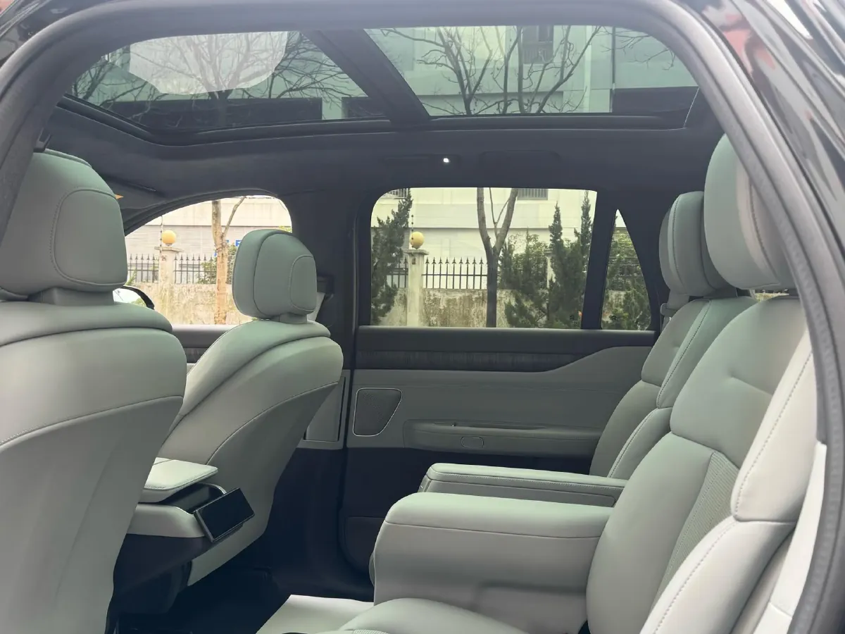 2023 NIO ES8 BEV 75KWH,autocango,china used car exporter,china ev exporter,chinese used car exporter,chinese used ev exporter