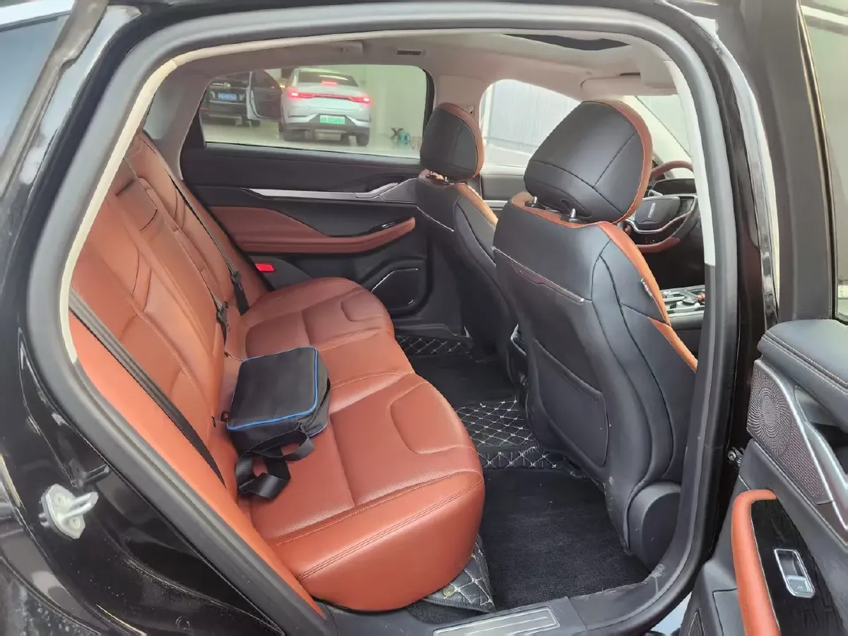 2022 Lincoln Z 2.0T 246HP L4 8AT,autocango,china used car exporter,china ev exporter,chinese used car exporter,chinese used ev exporter