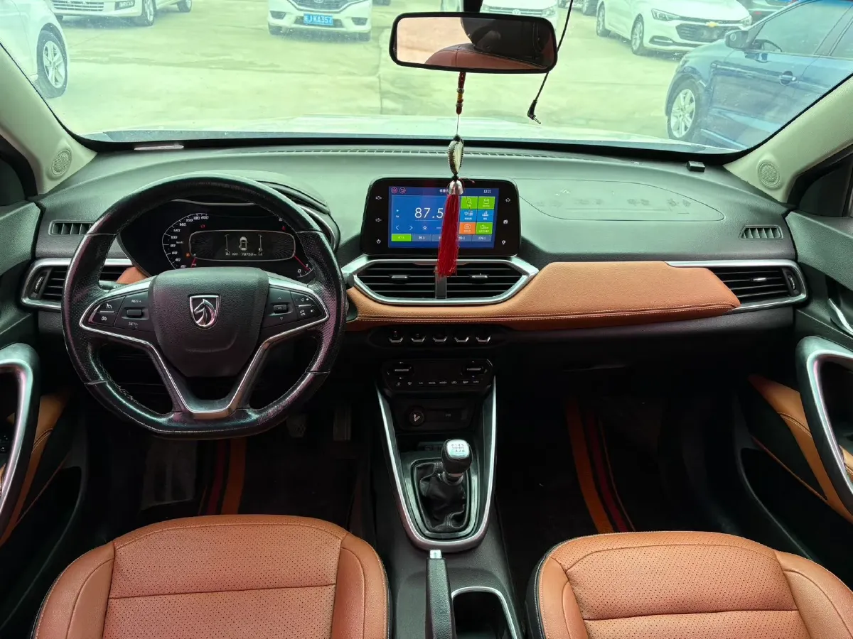 2019 Bestune X40 1.6L 114HP L4 5MT,autocango,china used car exporter,china ev exporter,chinese used car exporter,chinese used ev exporter