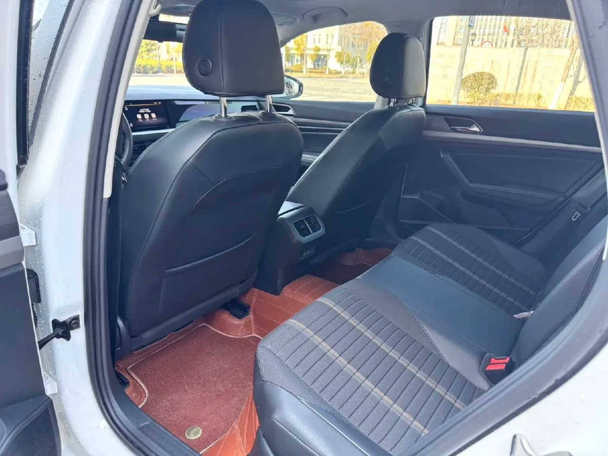 2022 Volkswagen Sagitar 1.2T 116HP L4 7DCT,autocango,china used car exporter,china ev exporter,chinese used car exporter,chinese used ev exporter