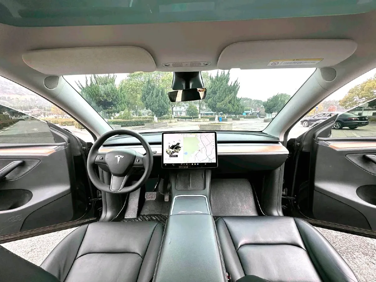 2021 MINI COUNTRYMAN 1.5T 136HP L3 8AT,autocango,china used car exporter,china ev exporter,chinese used car exporter,chinese used ev exporter