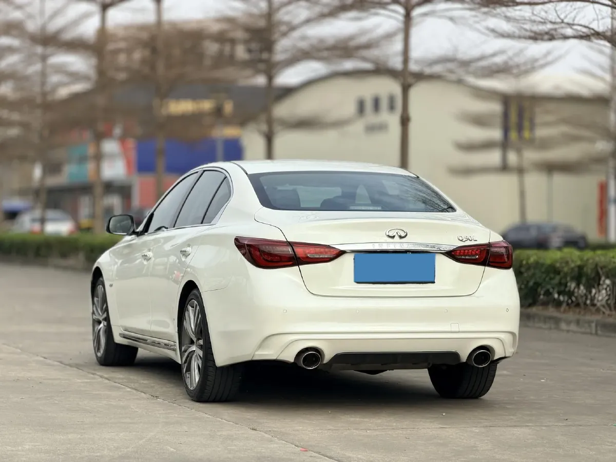 2022 Infiniti Q50L 2.0T 211HP L4 7AT,autocango,china used car exporter,china ev exporter,chinese used car exporter,chinese used ev exporter
