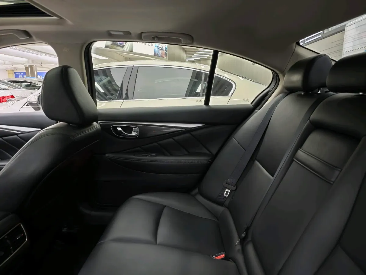 2022 Infiniti Q50L 2.0T 211HP L4 7AT,autocango,china used car exporter,china ev exporter,chinese used car exporter,chinese used ev exporter