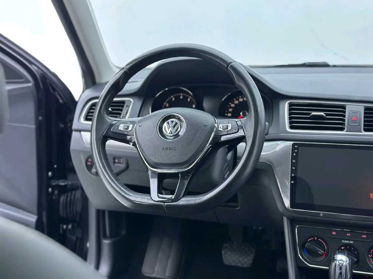 2017 Buick Excelle 1.5L 114HP L4 6AT,autocango,china used car exporter,china ev exporter,chinese used car exporter,chinese used ev exporter