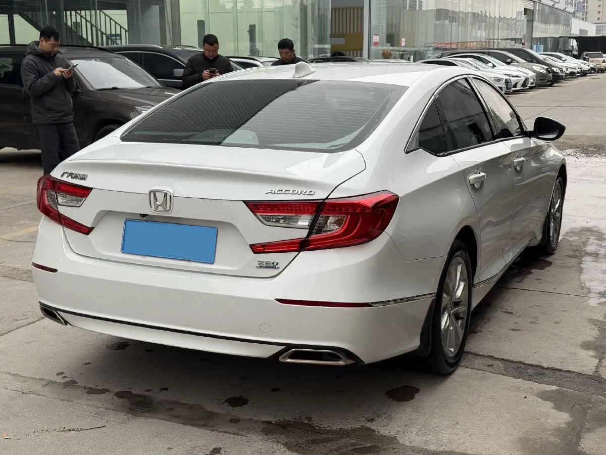 2018 Honda Accord 1.5T 194HP L4 CVT,autocango,china used car exporter,china ev exporter,chinese used car exporter,chinese used ev exporter