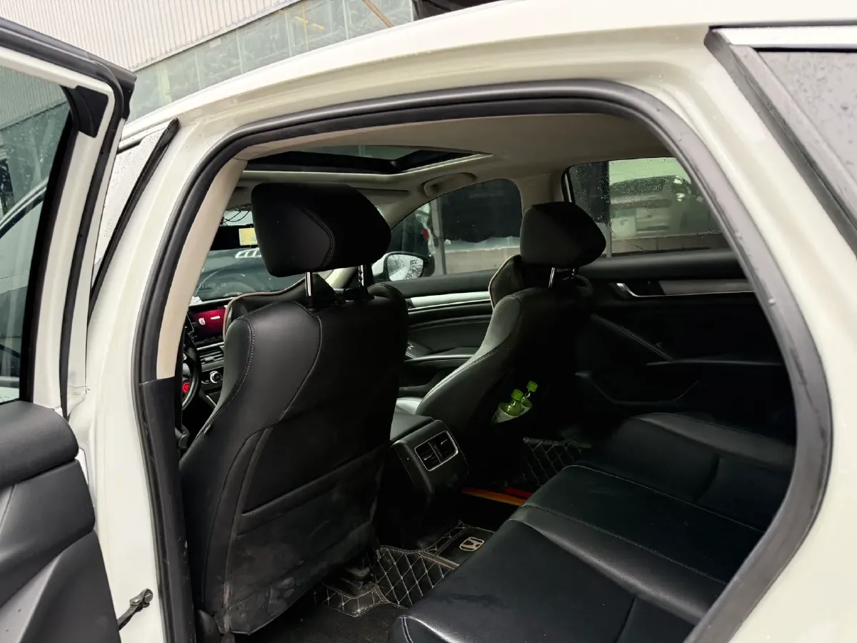 2018 Honda Accord 1.5T 194HP L4 CVT,autocango,china used car exporter,china ev exporter,chinese used car exporter,chinese used ev exporter