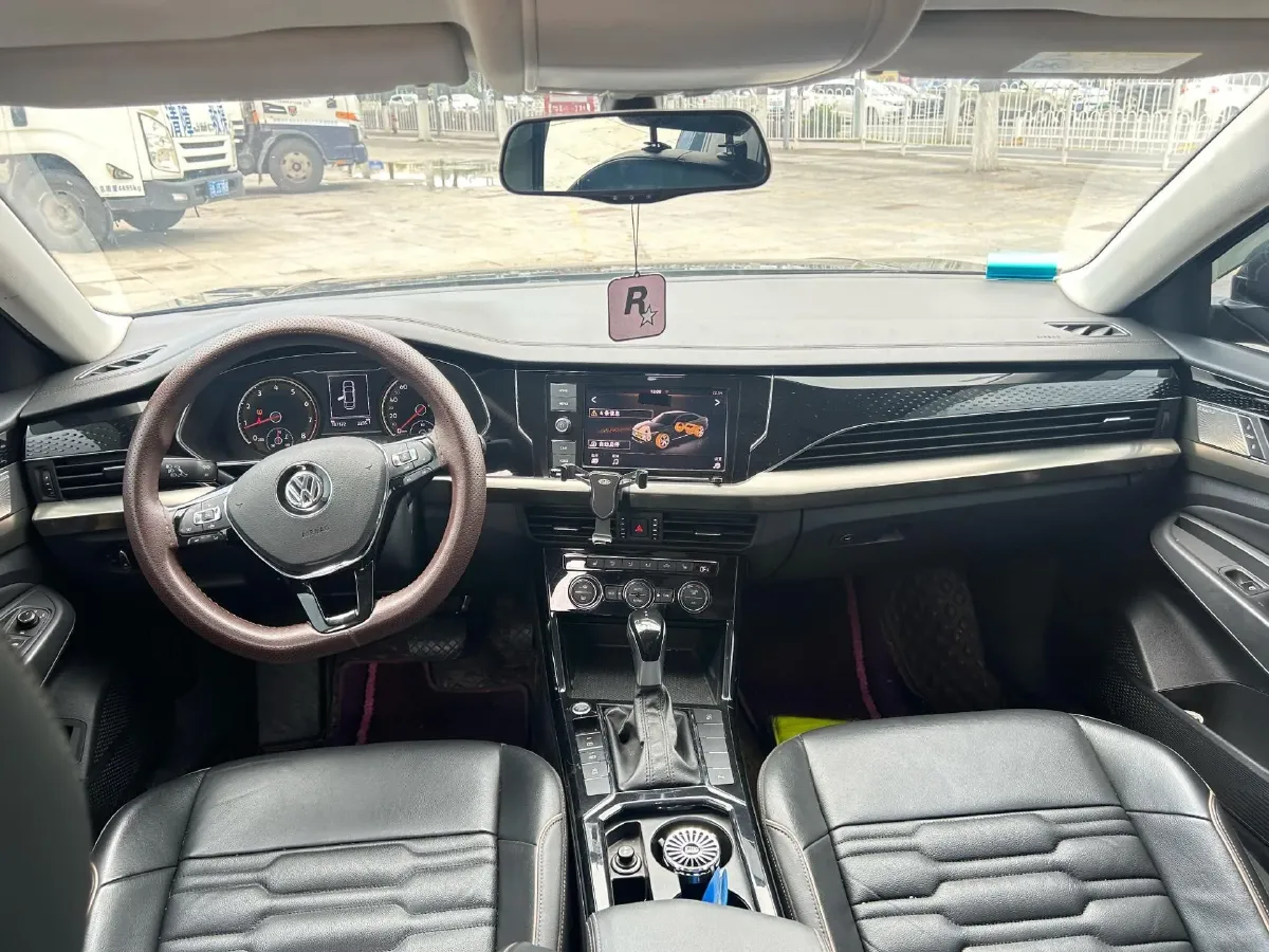 2019 Volkswagen Passat 1.4T 150HP L4 7DCT,autocango,china used car exporter,china ev exporter,chinese used car exporter,chinese used ev exporter