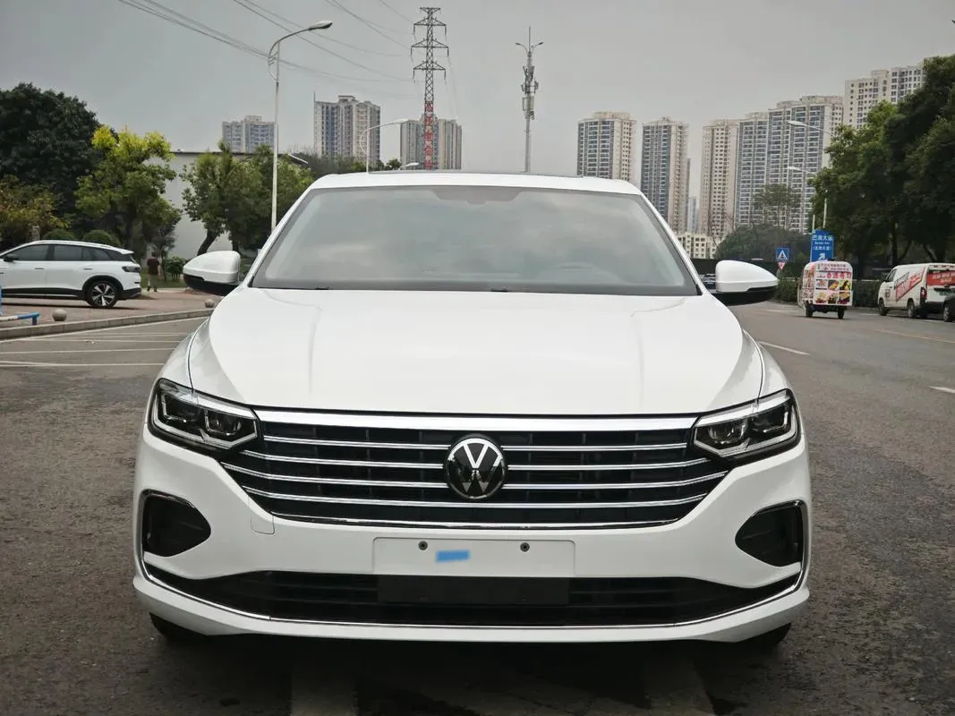 2023 Volkswagen Lavida 1.5L 110HP L4 6AT,autocango,china used car exporter,china ev exporter,chinese used car exporter,chinese used ev exporter
