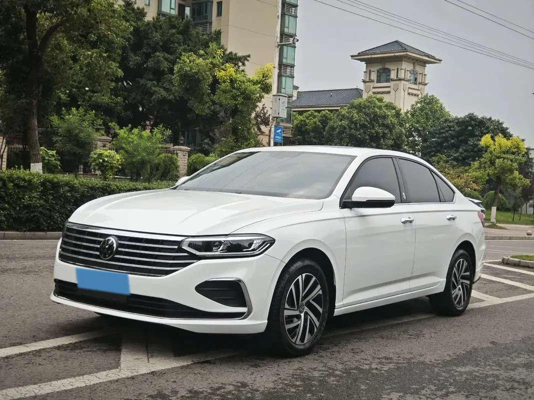 2023 Volkswagen Lavida 1.5L 110HP L4 6AT,autocango,china used car exporter,china ev exporter,chinese used car exporter,chinese used ev exporter