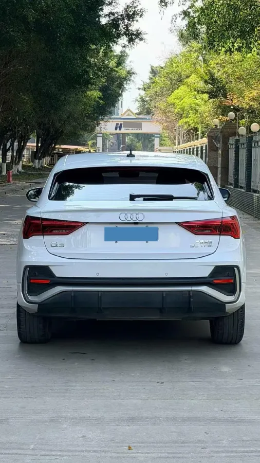 2020 Audi Q3 Sportback 1.4T 150HP L4 7DCT,autocango,china used car exporter,china ev exporter,chinese used car exporter,chinese used ev exporter