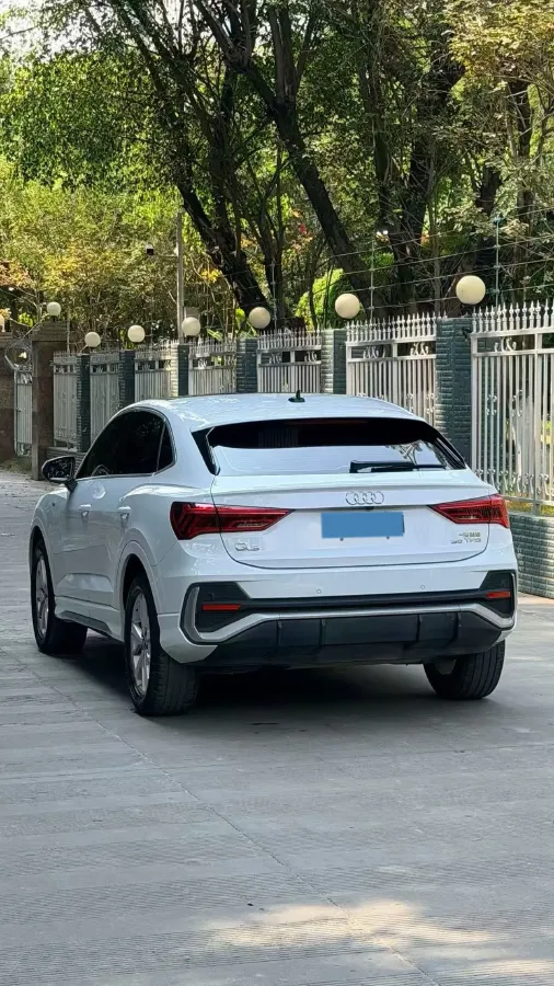 2020 Audi Q3 Sportback 1.4T 150HP L4 7DCT,autocango,china used car exporter,china ev exporter,chinese used car exporter,chinese used ev exporter