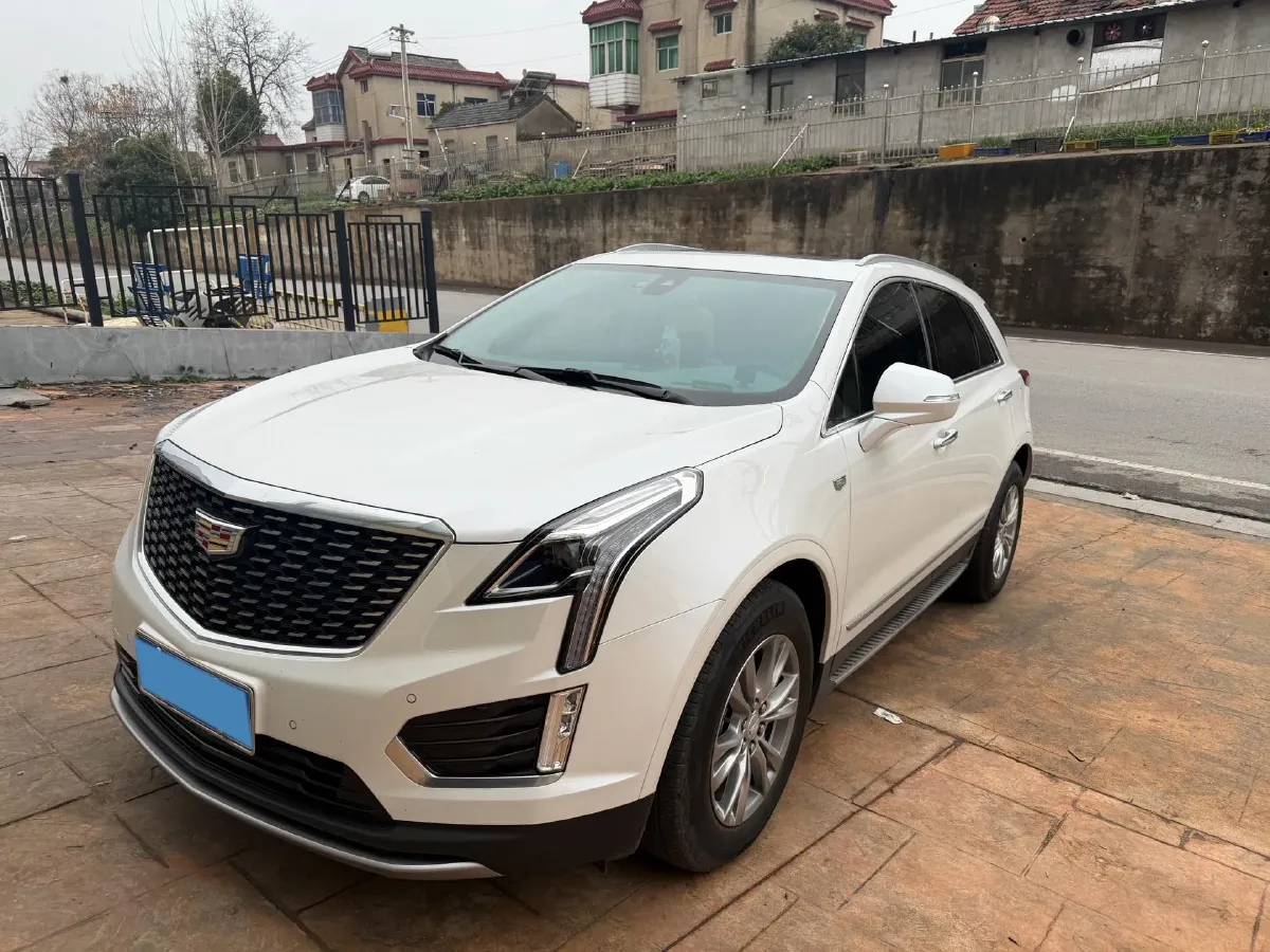 2023 Cadillac XT5 2.0T 237HP L4 9AT,autocango,china used car exporter,china ev exporter,chinese used car exporter,chinese used ev exporter