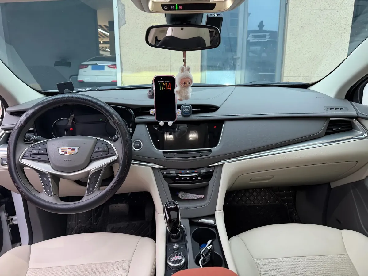 2023 Cadillac XT5 2.0T 237HP L4 9AT,autocango,china used car exporter,china ev exporter,chinese used car exporter,chinese used ev exporter