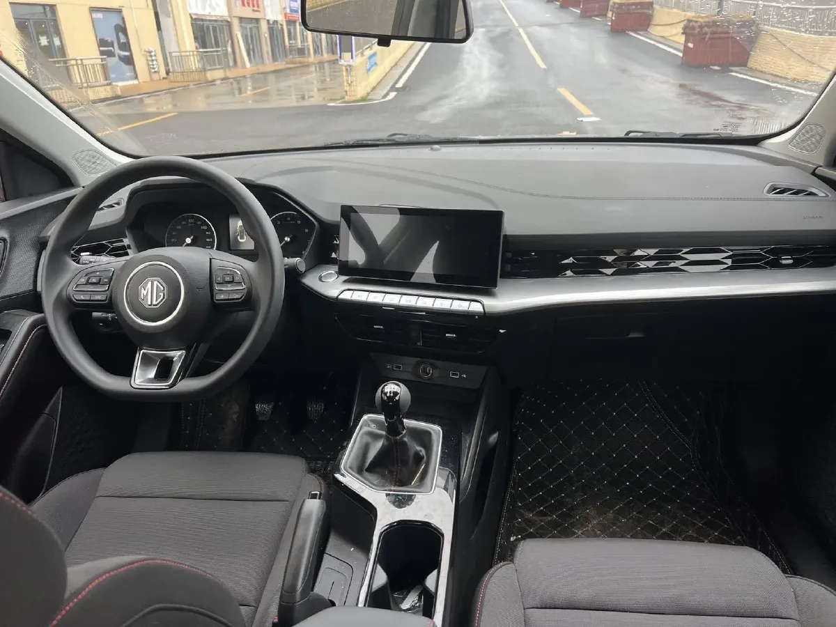 2023 MG 5 1.5L 129HP L4 5MT,autocango,china used car exporter,china ev exporter,chinese used car exporter,chinese used ev exporter