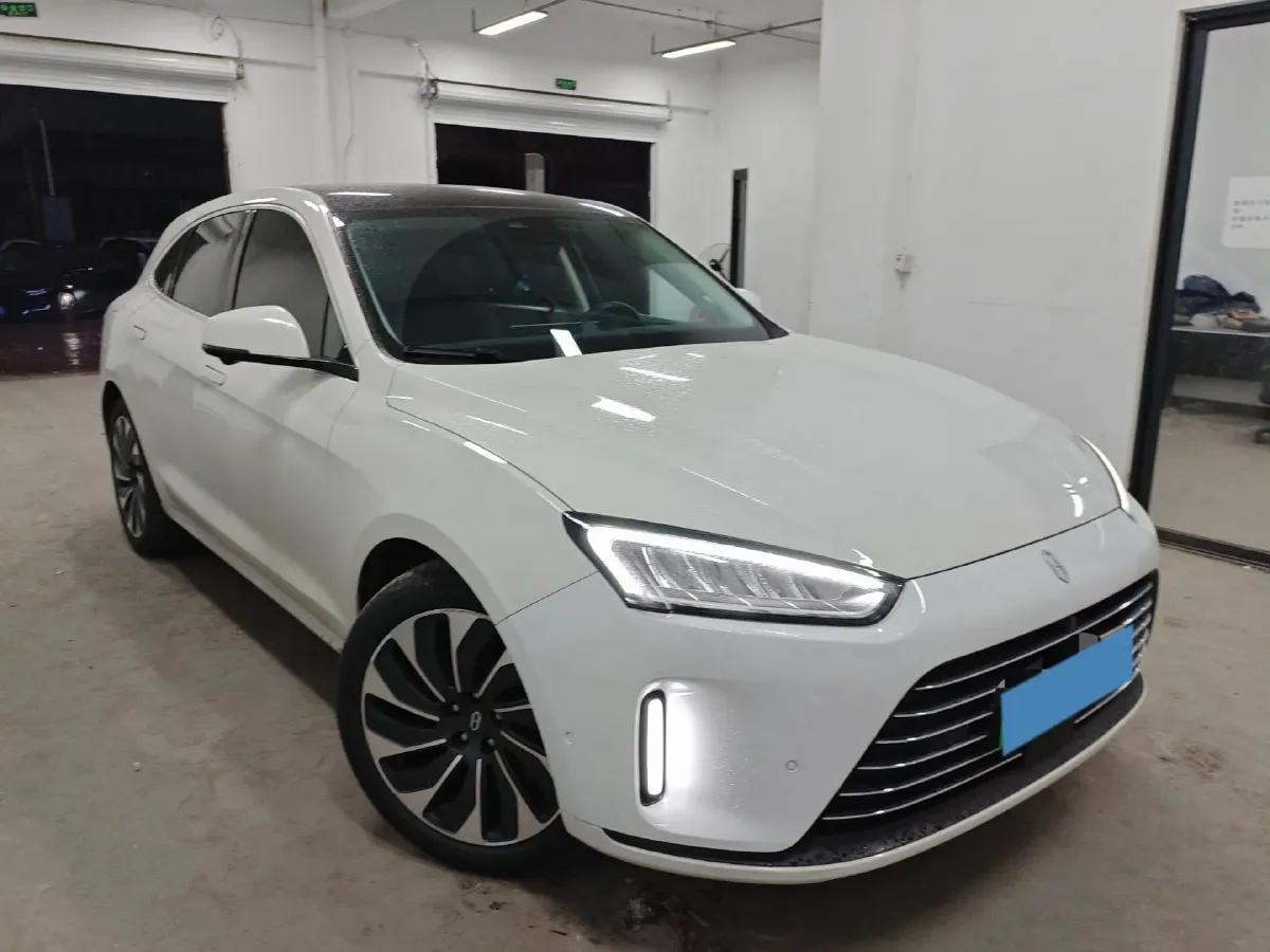 2022 AITO AITO M5 Range Extended 125HP REEV 40KWH,autocango,china used car exporter,china ev exporter,chinese used car exporter,chinese used ev exporter