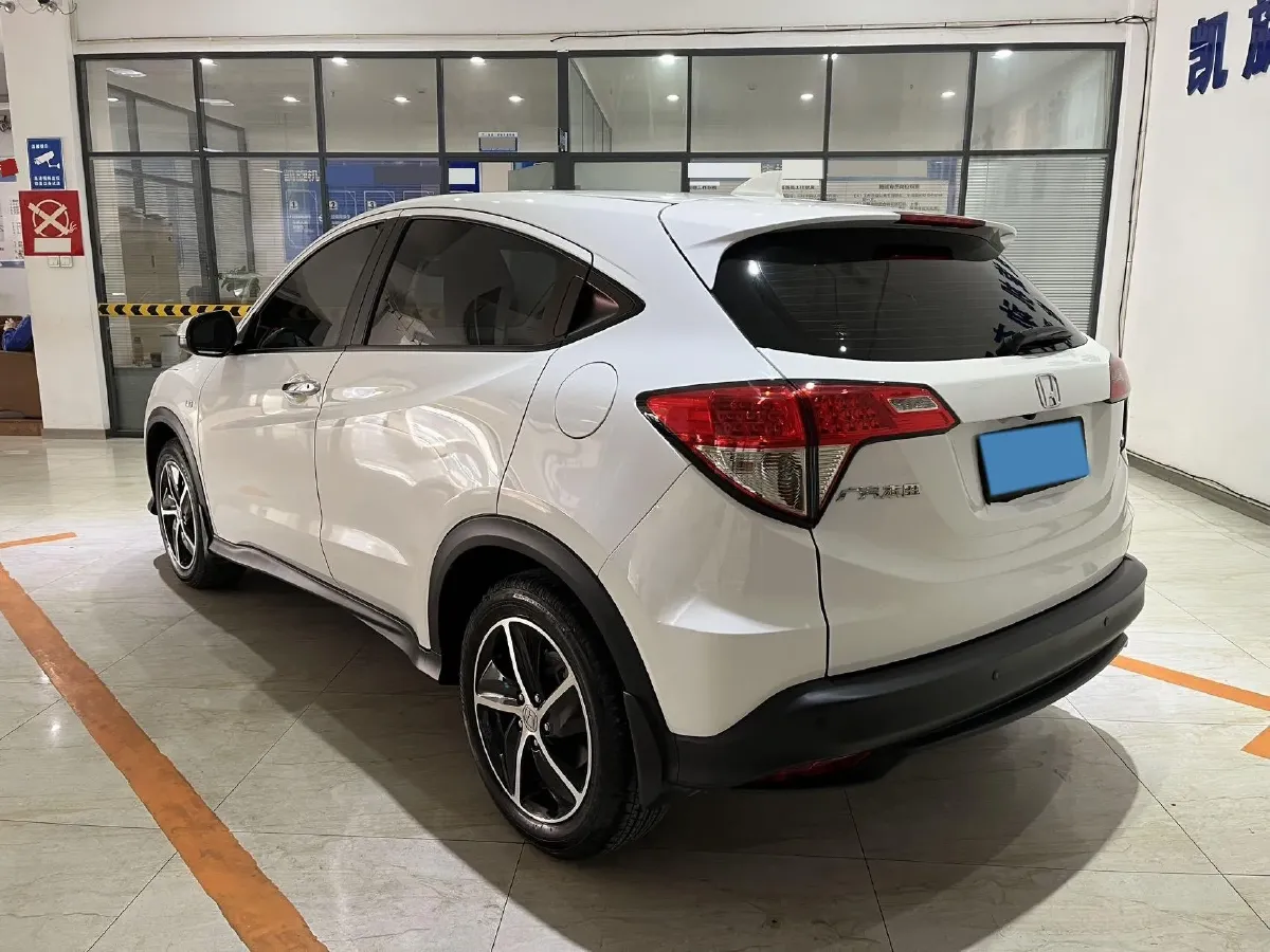 2022 Honda Vezel 1.5L 131HP L4 CVT,autocango,china used car exporter,china ev exporter,chinese used car exporter,chinese used ev exporter